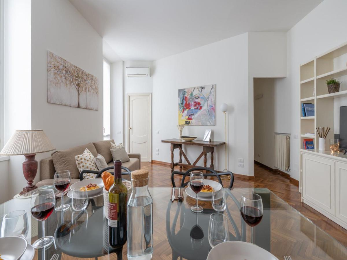 The Best Rent - Gorgeous Two-Bedroom Apartment In Porta Nuova District Milano Ngoại thất bức ảnh