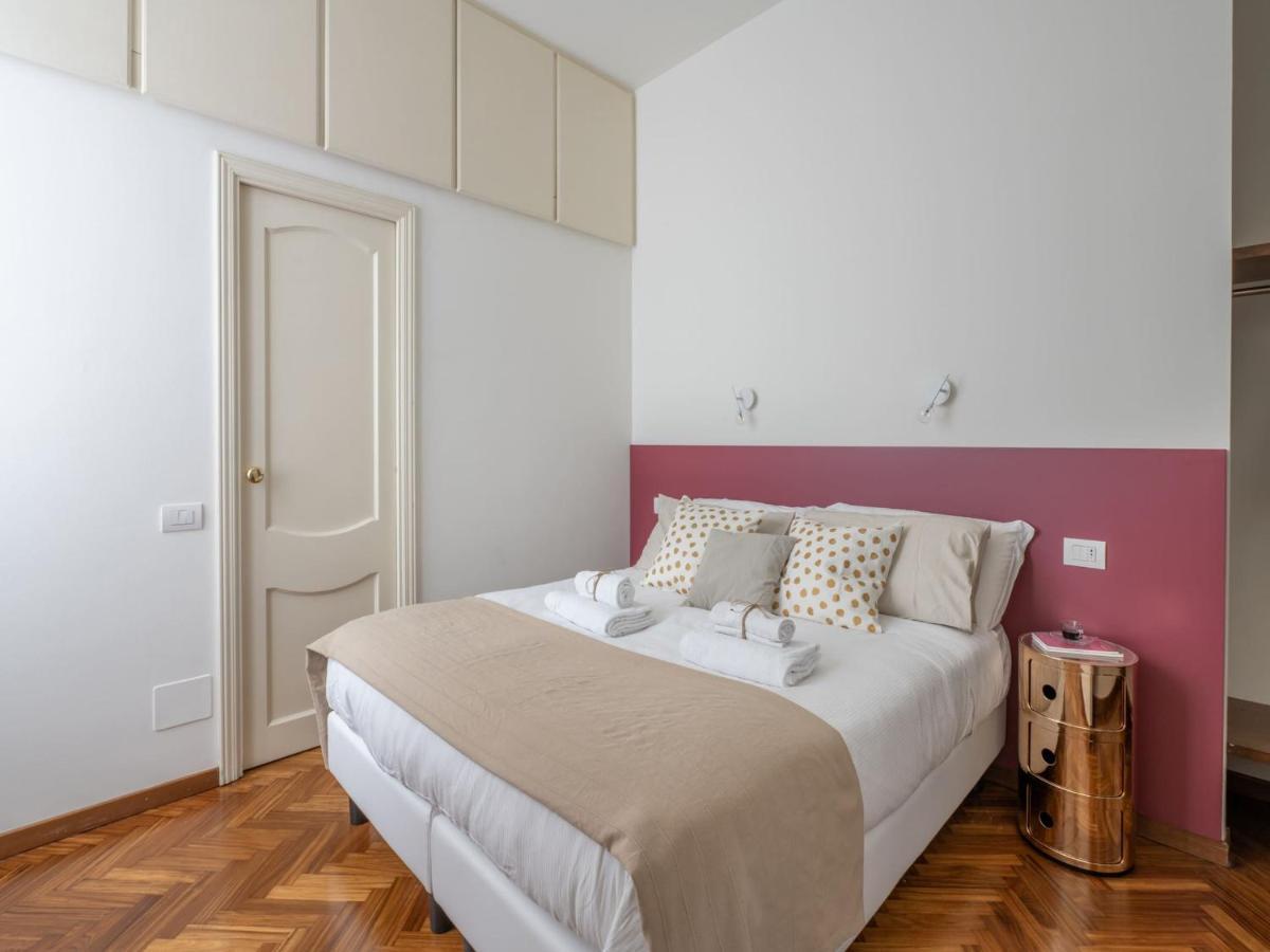 The Best Rent - Gorgeous Two-Bedroom Apartment In Porta Nuova District Milano Ngoại thất bức ảnh