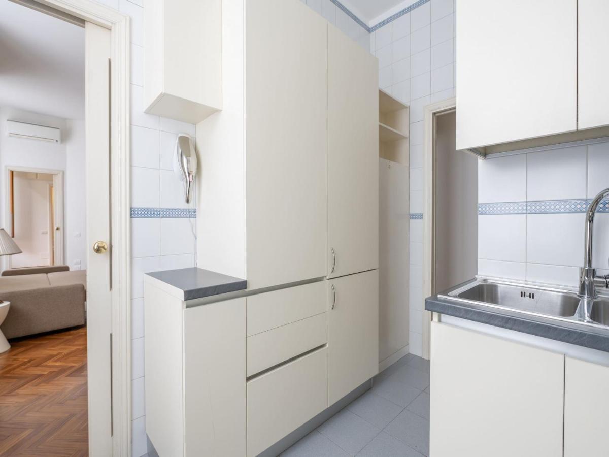 The Best Rent - Gorgeous Two-Bedroom Apartment In Porta Nuova District Milano Ngoại thất bức ảnh
