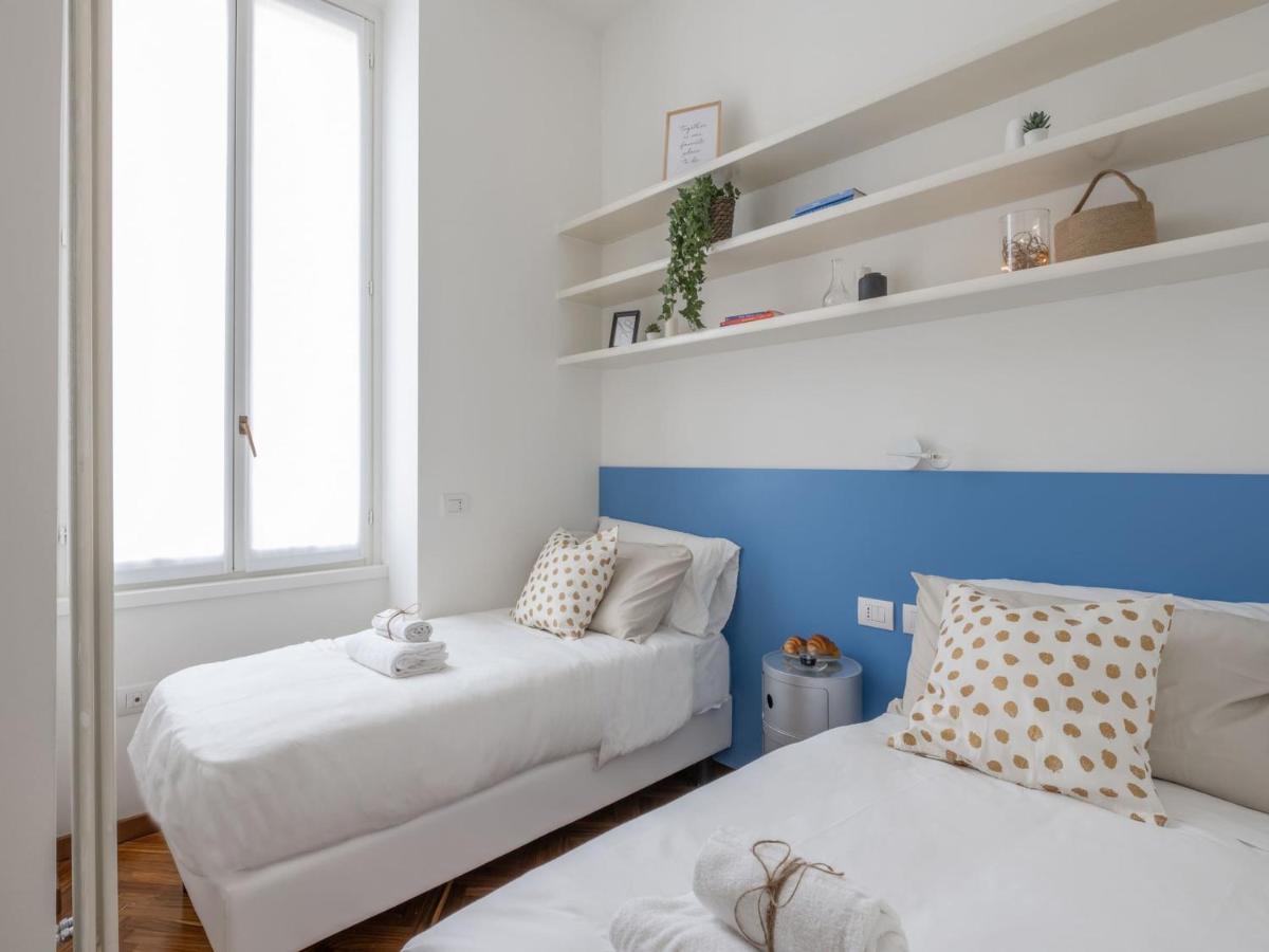 The Best Rent - Gorgeous Two-Bedroom Apartment In Porta Nuova District Milano Ngoại thất bức ảnh